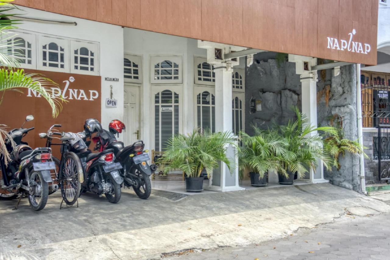 Reddoorz Hostel Near Prawirotaman Jogja Джокьякарта Экстерьер фото